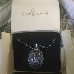 Sarah Coventry Necklace